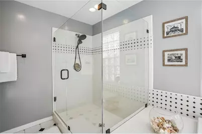 638 Rosecrans Avenue, Manhattan Beach, CA 90266 - Photo 39