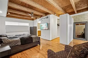 717 N Highland Ave, Los Angeles, CA 90038 - Photo 23