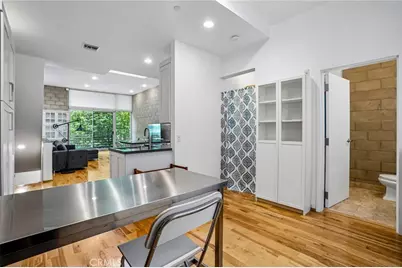 717 N Highland Avenue #21, Los Angeles, CA 90038 - Photo 17