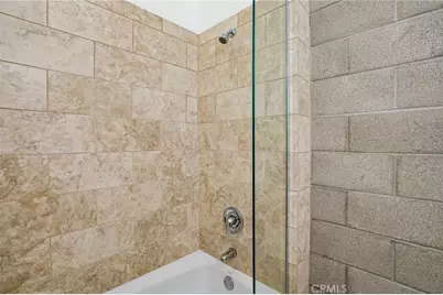 717 N Highland Avenue #21, Los Angeles, CA 90038 - Photo 21