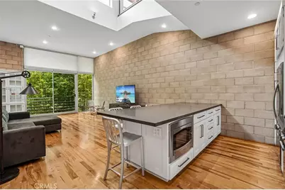 717 N Highland Avenue #21, Los Angeles, CA 90038 - Photo 11