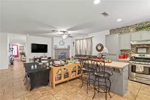 15081 Garibaldi St, Victorville, CA 92394 - Photo 11