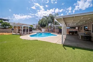 1002 Aspen St, Corona, CA 92879 - Photo 27