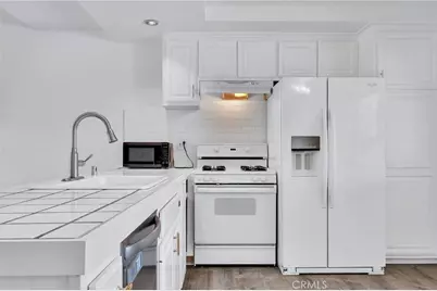 1002 Aspen St., Corona, CA 92879 - Photo 9