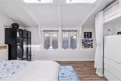 2041 N Beverly Glen Boulevard, Los Angeles, CA 90077 - Photo 23