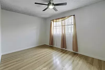 8832 Prince, Los Angeles, CA 90002 - Photo 9