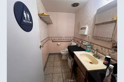 3940 Marine Avenue #C, Hawthorne, CA 90250 - Photo 15