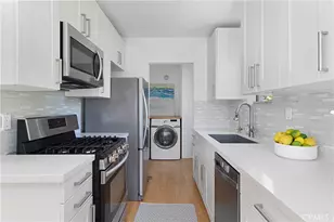 1415 Corona St, Hermosa Beach, CA 90254 - Photo 11