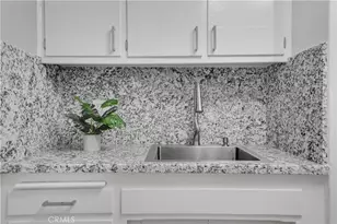 1143 W 28th, Los Angeles, CA 90007 - Photo 25