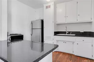 1143 W 28th, Los Angeles, CA 90007 - Photo 37