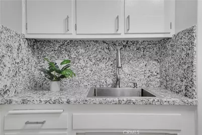 1143 W 28th, Los Angeles, CA 90007 - Photo 25