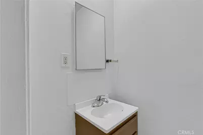 1143 W 28th, Los Angeles, CA 90007 - Photo 57