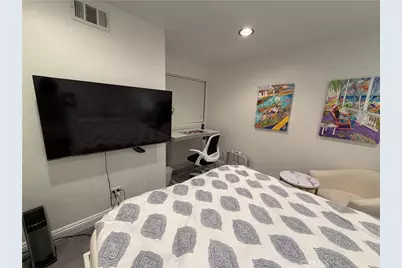 703 11th Street, Hermosa Beach, CA 90254 - Photo 13