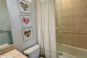703 11th St, Hermosa Beach, CA 90254 - Photo 11