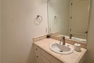 703 11th St, Hermosa Beach, CA 90254 - Photo 11