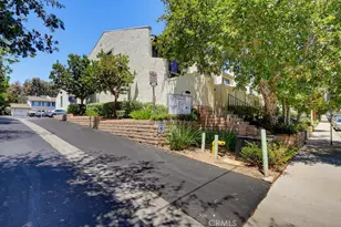 5269 Colodny Dr, Agoura Hills, CA 91301 - Photo 19