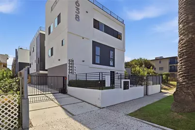 640 3/4 N Ardmore Avenue, Los Angeles, CA 90004 - Photo 1