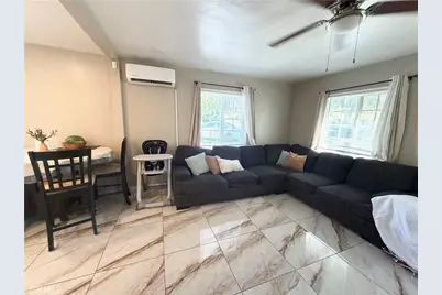2404 Roxbury Dr, San Bernardino, CA 92404 - Photo 11