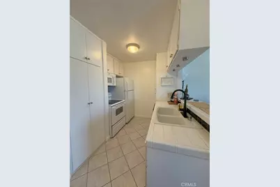 23332 Sesame #D, Torrance, CA 90502 - Photo 11