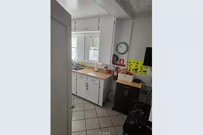 1939 W 79th, Los Angeles, CA 90047 - Photo 21