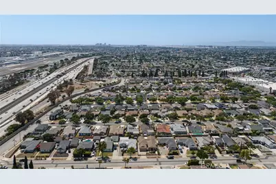 11804 Wilkie, Hawthorne, CA 90250 - Photo 39