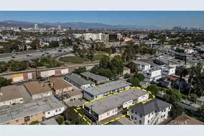 2615 Chariton Street, Los Angeles, CA 90034 - Photo 9