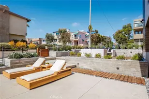 232 6th St, Manhattan Beach, CA 90266 - Photo 55