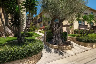 8155 Manitoba Street, Playa del Rey, CA 90293 - Photo 5