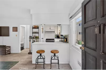 8155 Manitoba Street, Playa del Rey, CA 90293 - Photo 9