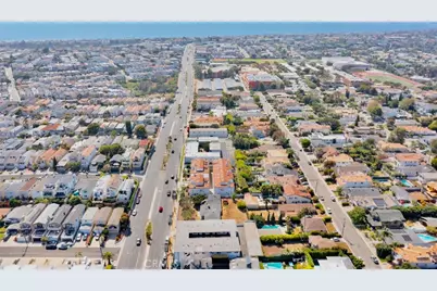 1633 Artesia, Manhattan Beach, CA 90266 - Photo 9