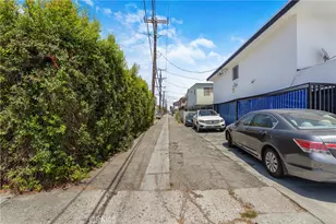 3617 W 60th St, Los Angeles, CA 90043 - Photo 11