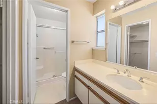 27618 Susan Beth Way, Saugus, CA 91350 - Photo 15