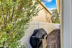 3600 Summerset, Inglewood, CA 90305 - Photo 9