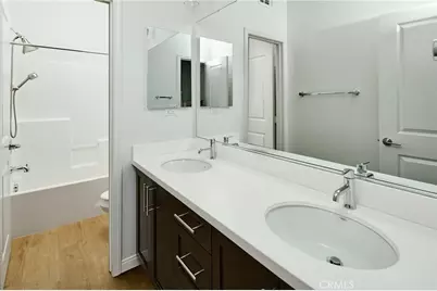 5552 Coral #108, Hawthorne, CA 90250 - Photo 15