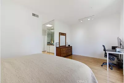 1850 Midvale Avenue #13, Los Angeles, CA 90025 - Photo 29