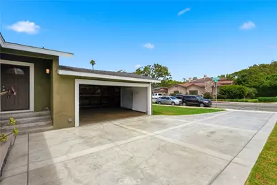 2402 Robinson, Redondo Beach, CA 90278 - Photo 31