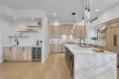 947 7th Street, Hermosa Beach, CA 90254 - Photo 15