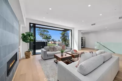 947 7th Street, Hermosa Beach, CA 90254 - Photo 7