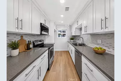 433 S Manhattan Pl #206, Los Angeles, CA 90020 - Photo 5
