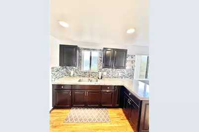 109 Tremont, Avalon, CA 90704 - Photo 7
