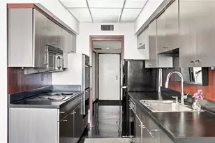 7250 Franklin Ave, Los Angeles, CA 90046 - Photo 9