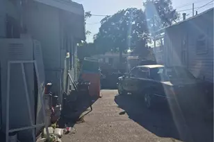 11720 S San Pedro, Los Angeles, CA 90061 - Photo 3