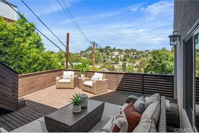 1662 Rotary, Los Angeles, CA 90026 - Photo 41