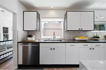 1662 Rotary, Los Angeles, CA 90026 - Photo 9