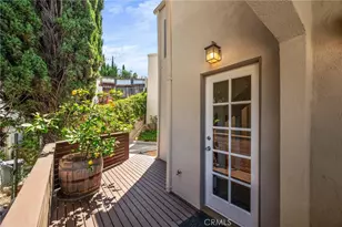 1662 Rotary, Los Angeles, CA 90026 - Photo 39