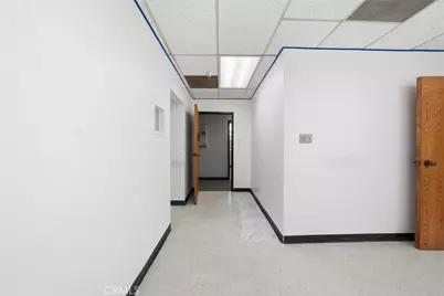 4477 W 118th Street, Hawthorne, CA 90250 - Photo 9
