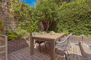 3504 N Poinsettia Ave, Manhattan Beach, CA 90266 - Photo 27
