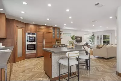 3504 N Poinsettia Avenue, Manhattan Beach, CA 90266 - Photo 11