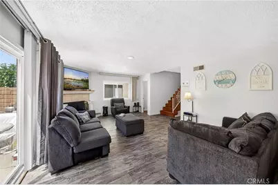 14012 Cerise Avenue, Hawthorne, CA 90250 - Photo 11