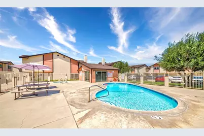 14012 Cerise Avenue, Hawthorne, CA 90250 - Photo 33